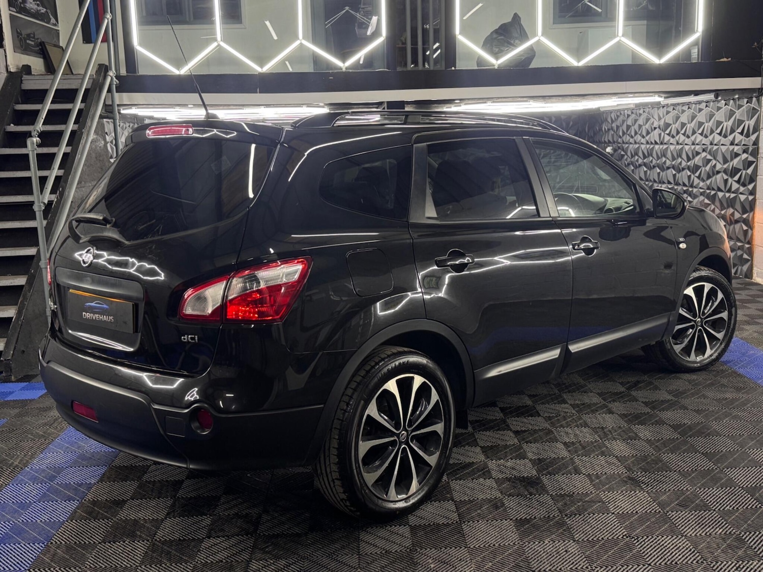 Used Nissan Qashqai+2 2013 for sale - 77050256: Photo 9