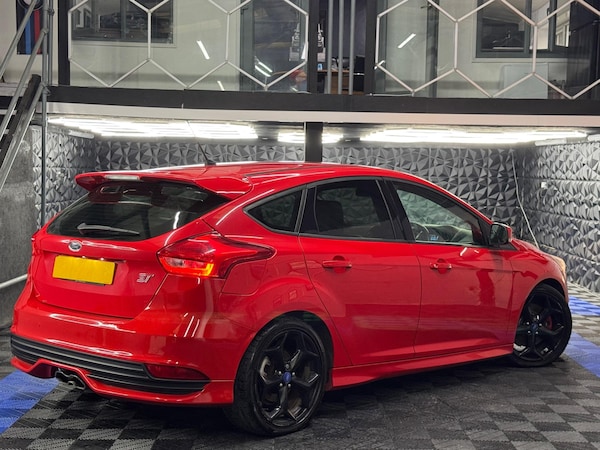 Used Ford Focus 2015 for sale - 75492643: Photo 15