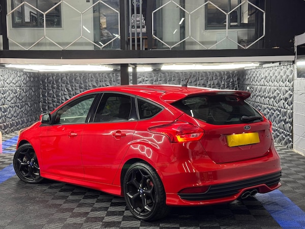 Used Ford Focus 2015 for sale - 75492643: Photo 7