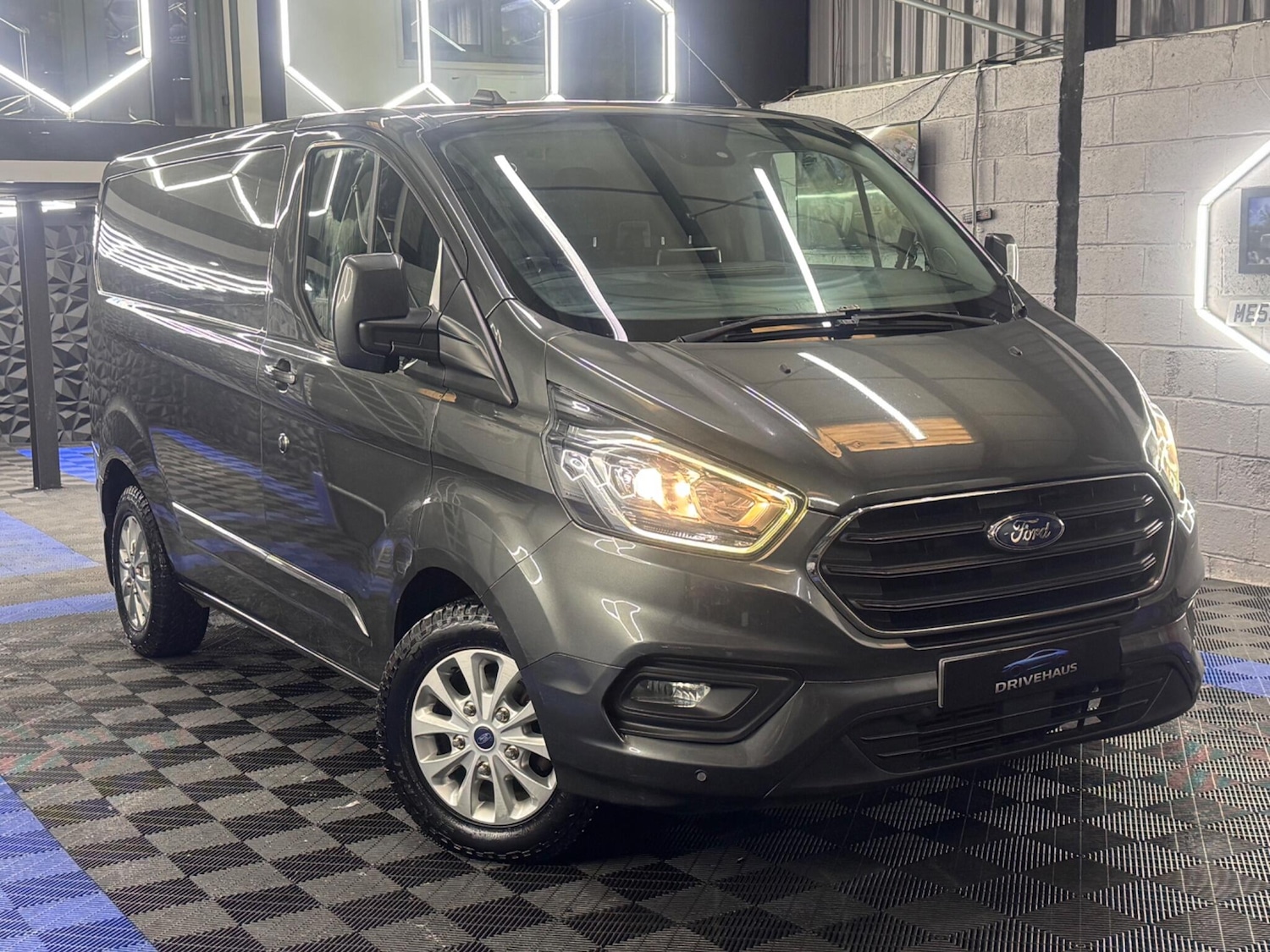 Used Ford Transit Custom 2020 for sale - 77538664: Photo 1