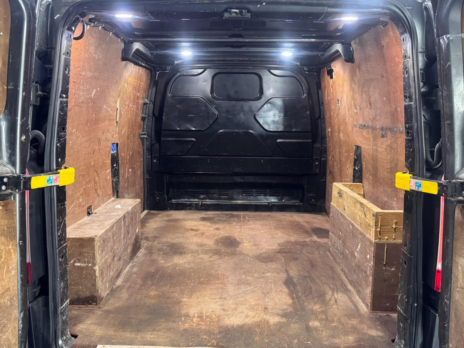 Used Ford Transit Custom 2020 for sale - 77538664: Photo 32