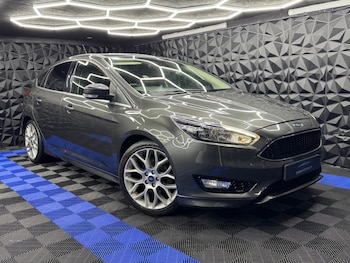 2014 (64) - 1.0T EcoBoost Zetec S Euro 6 (s/s) 5dr