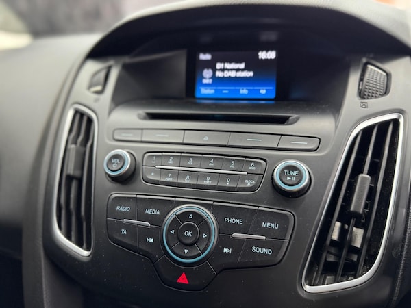 Used Ford Focus 2014 for sale - 76109317: Photo 38
