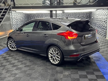 Used Ford Focus 2014 for sale - 76109317: Photo 4