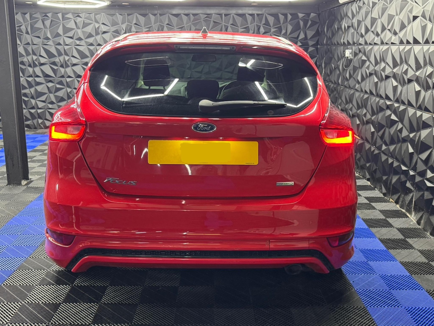 Used Ford Focus 2015 for sale - 77290916: Photo 7