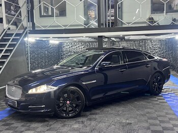 Used Jaguar XJ 2011 for sale - 77060316: Photo
