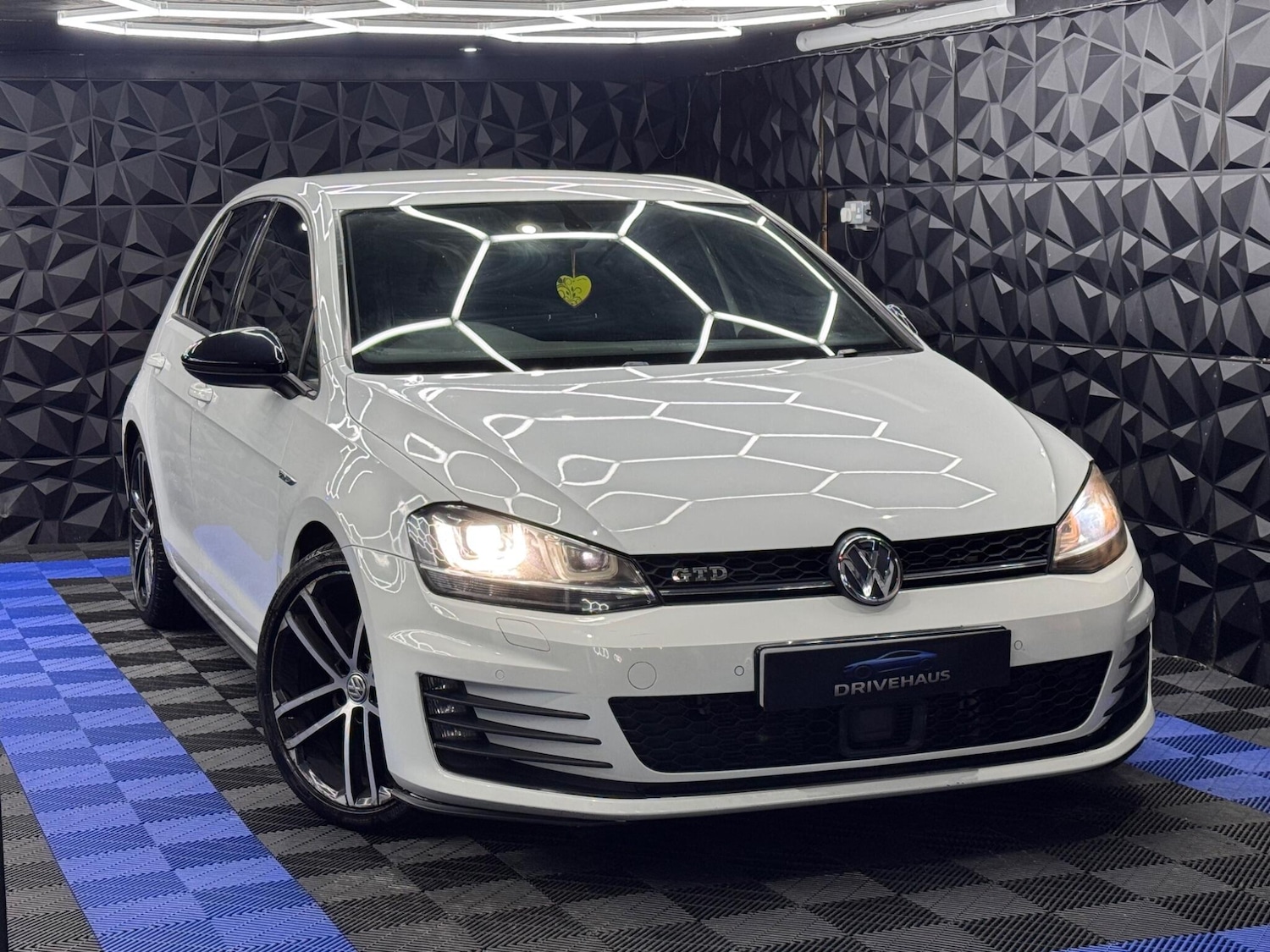 Used Volkswagen Golf for sale - 78006337: Photo 5