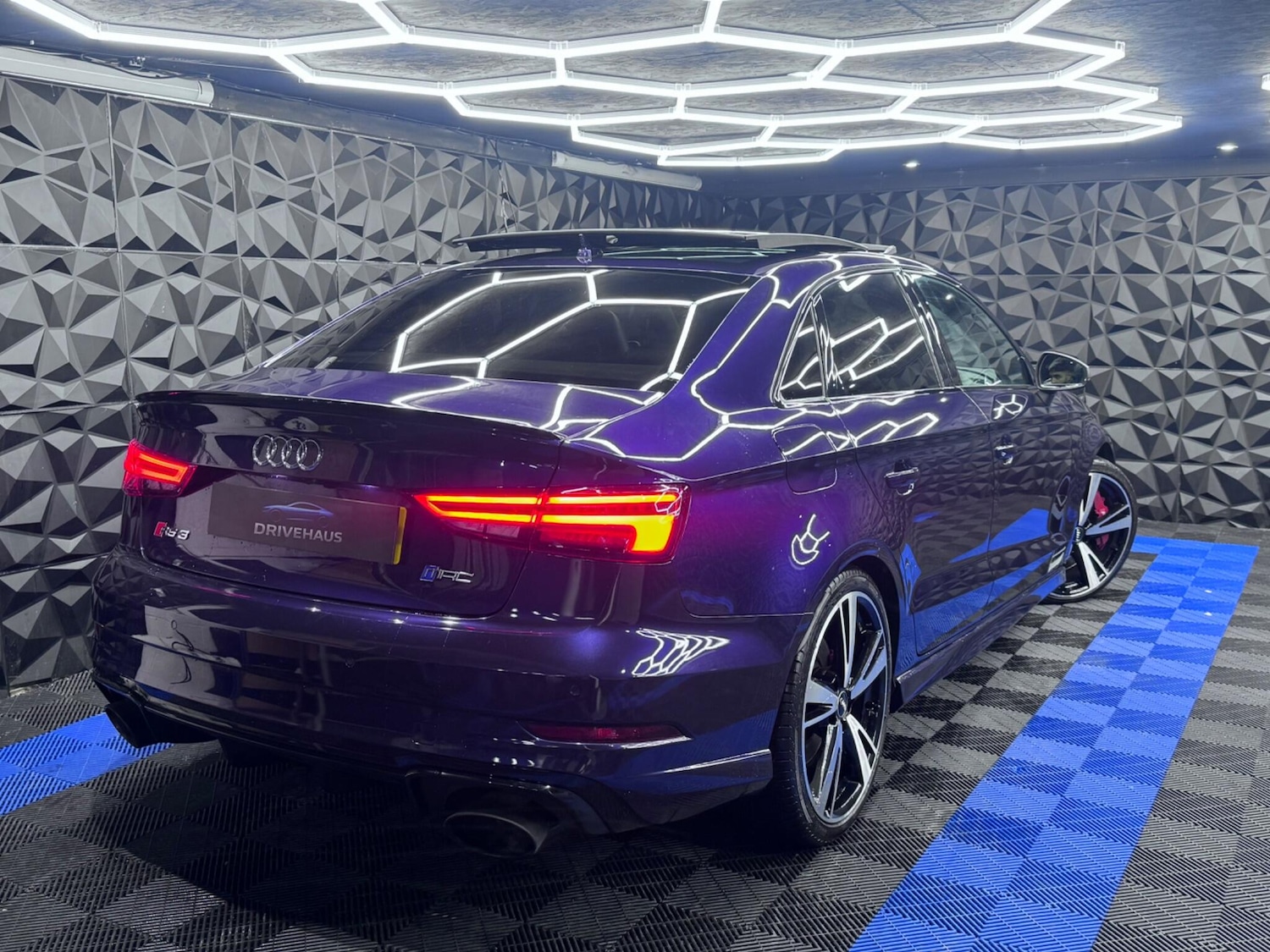 Used Audi RS3 for sale - 76671315: Photo 25