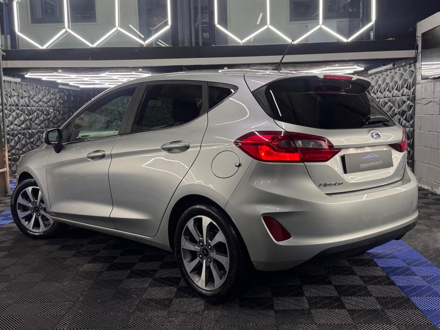 Used Ford Fiesta 2017 for sale - 77029505: Photo 18