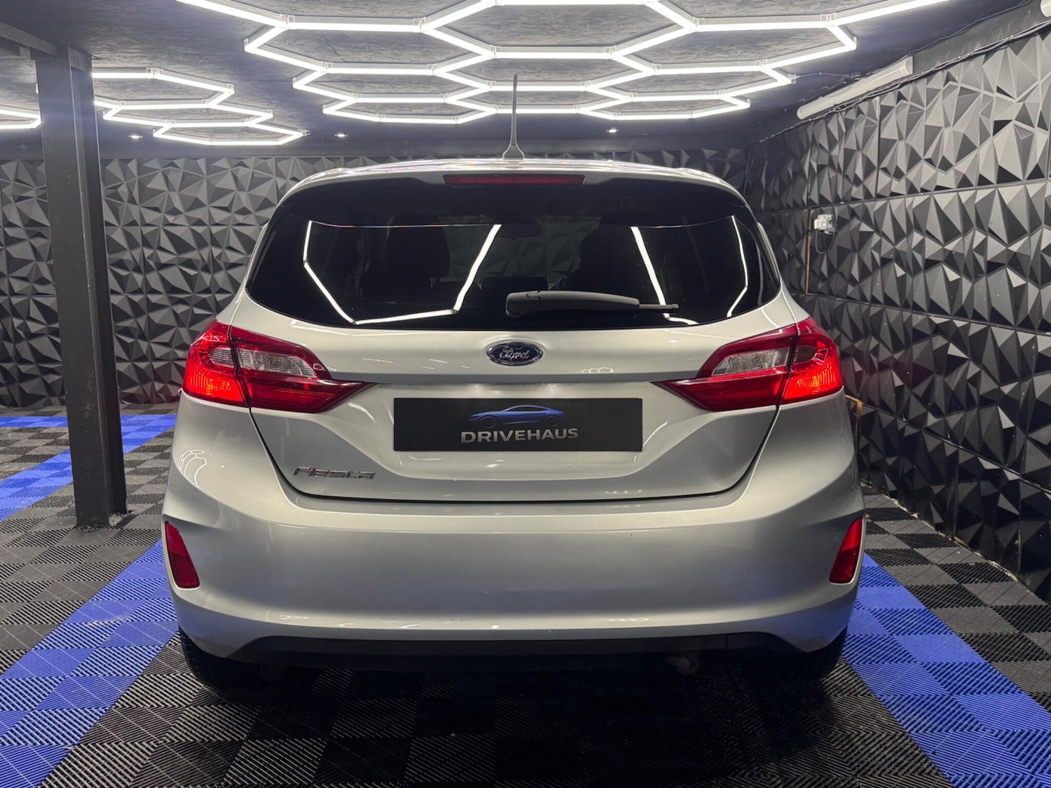 Used Ford Fiesta 2017 for sale - 77029505: Photo 19