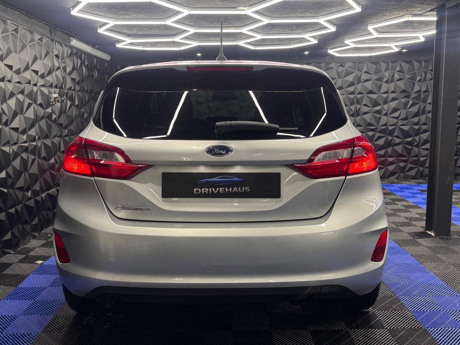 Used Ford Fiesta 2017 for sale - 77029505: Photo 21