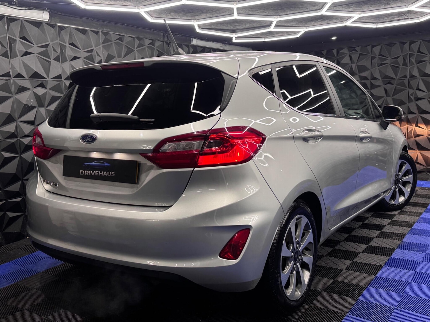 Used Ford Fiesta 2017 for sale - 77029505: Photo 26