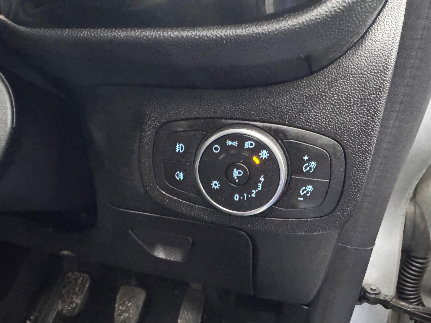 Used Ford Fiesta 2017 for sale - 77029505: Photo 31