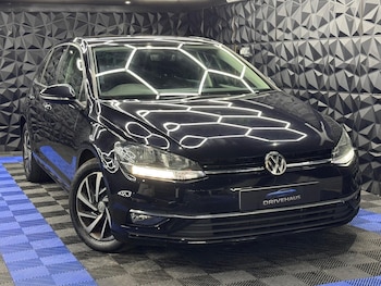 Used Volkswagen Golf 2019 for sale - 78334348: Photo
