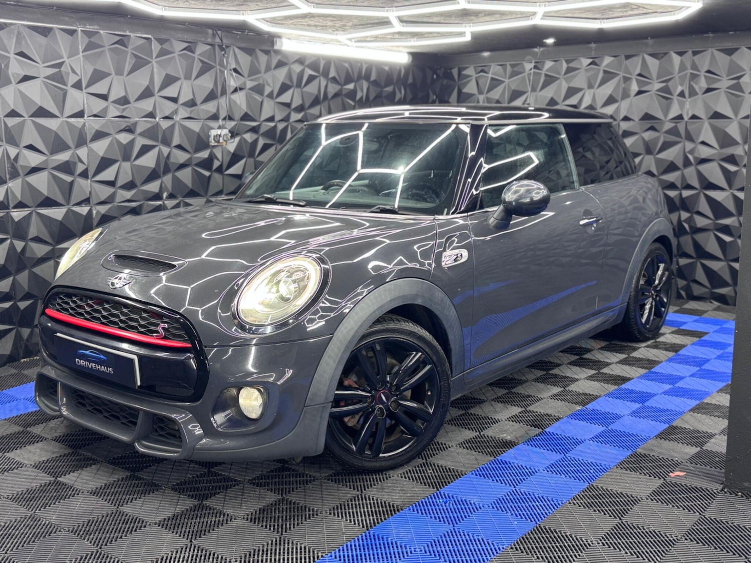 Used MINI Hatch 2016 for sale - 76989565: Photo 13