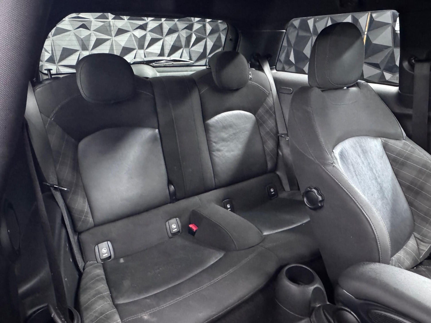 Used MINI Hatch 2016 for sale - 76989565: Photo 37