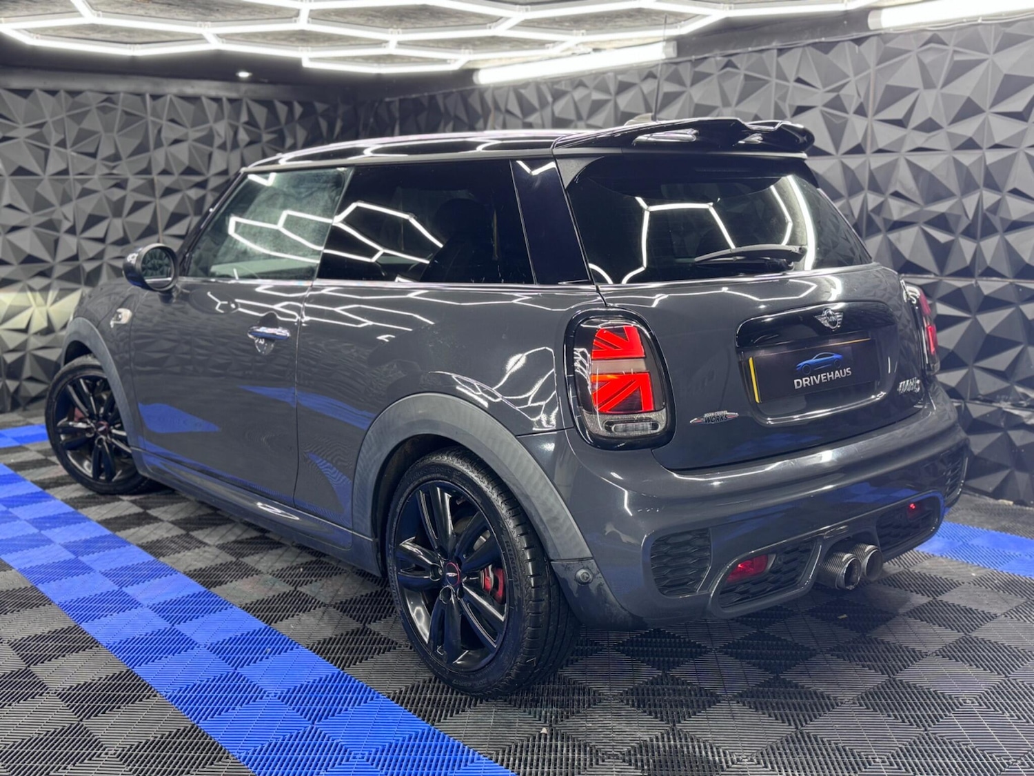 Used MINI Hatch 2016 for sale - 76989565: Photo 4