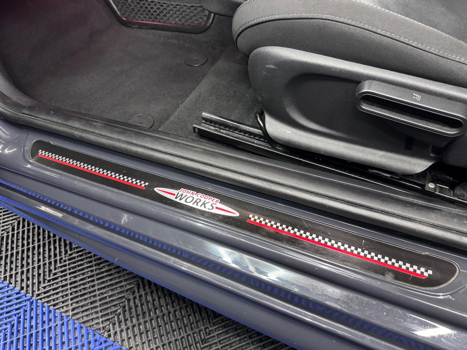 Used MINI Hatch 2016 for sale - 76989565: Photo 45