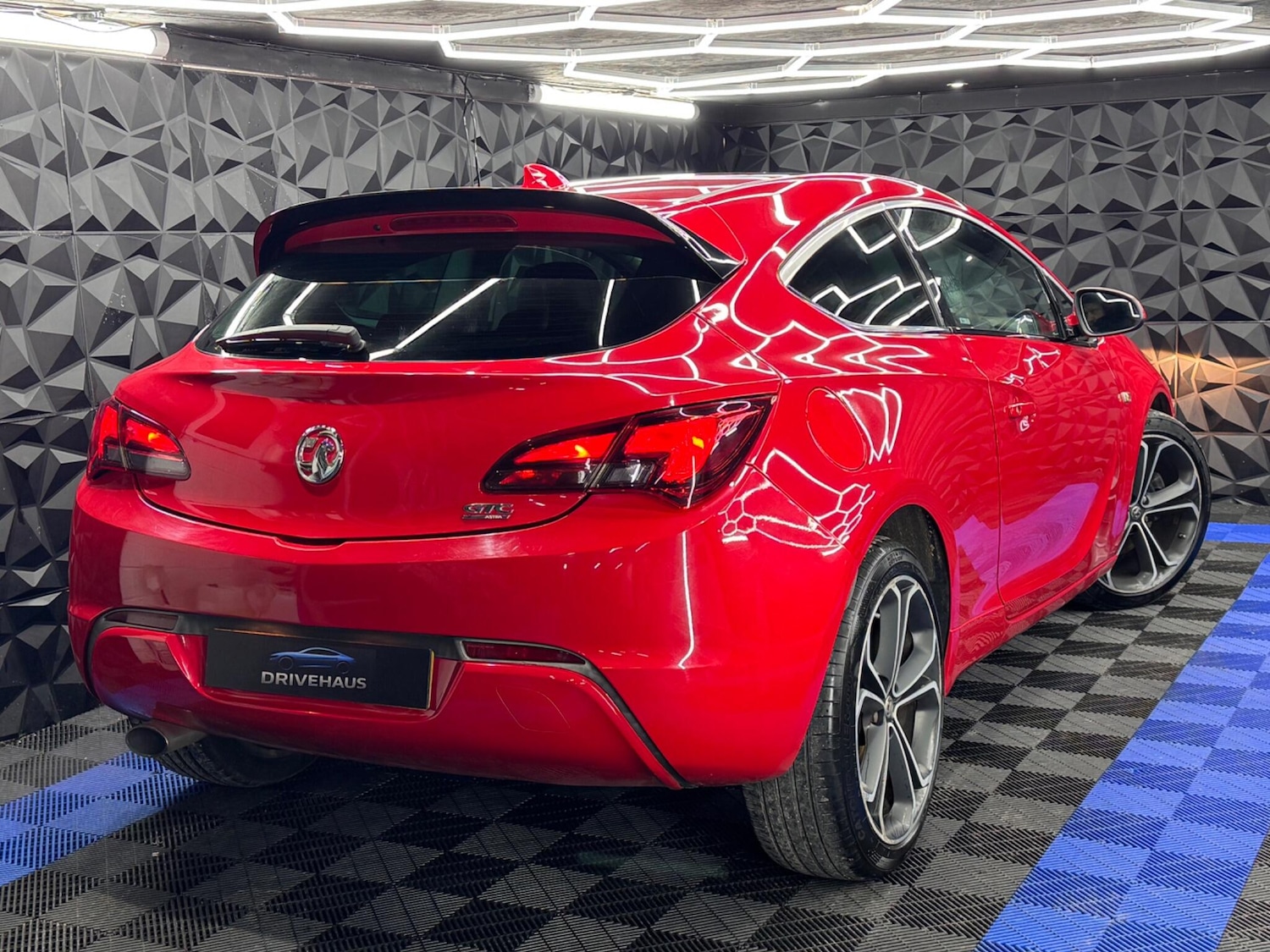 Used Vauxhall Astra GTC for sale - 77537419: Photo 12