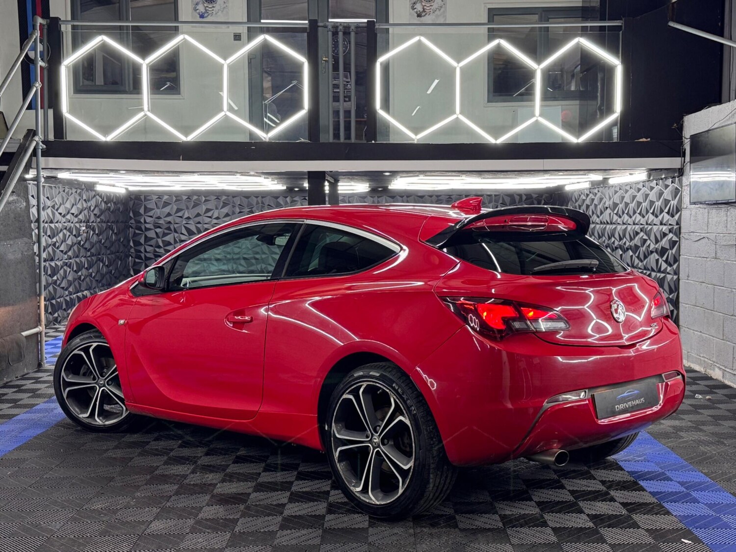 Used Vauxhall Astra GTC for sale - 77537419: Photo 15