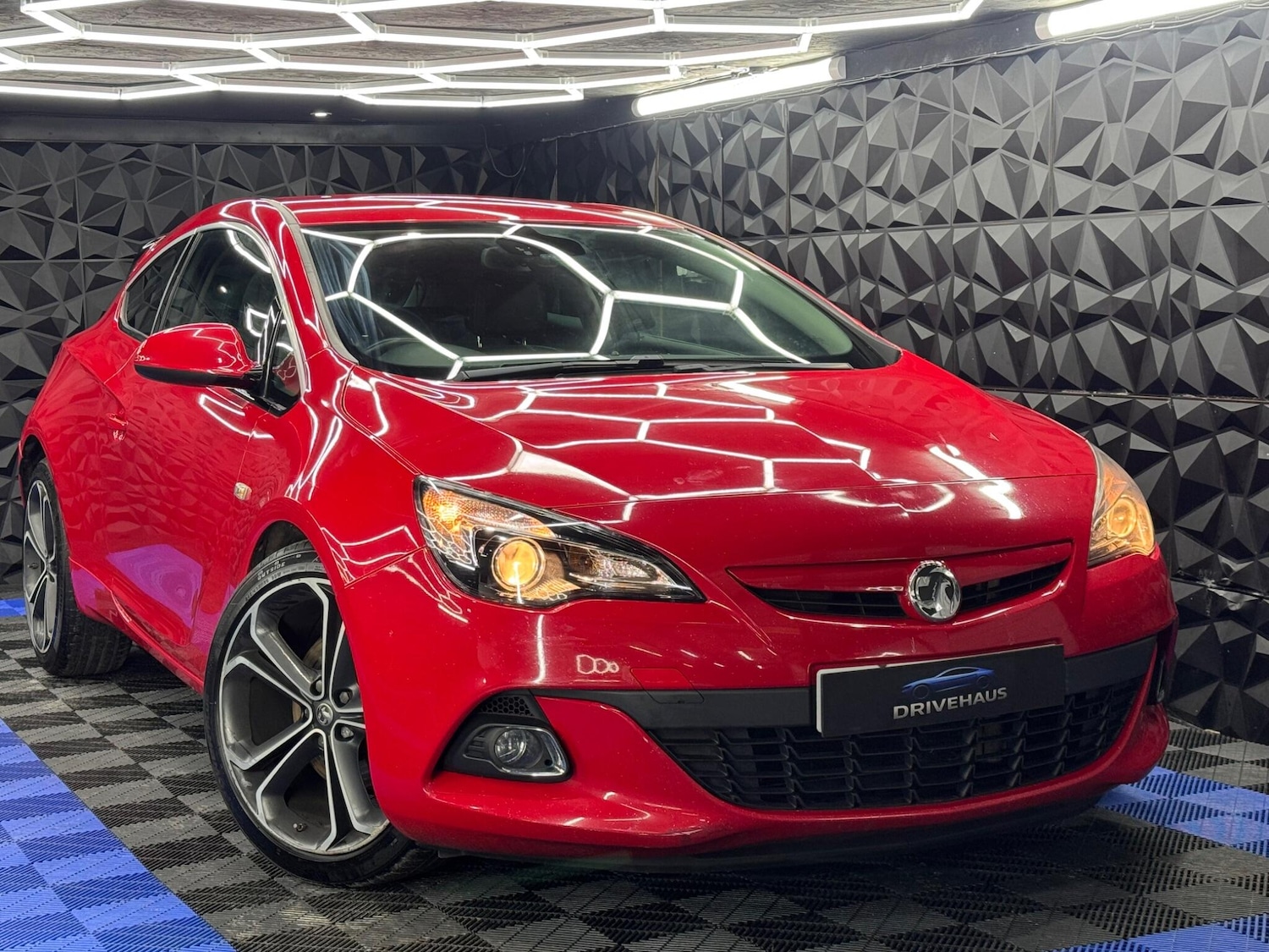 Used Vauxhall Astra GTC for sale - 77537419: Photo 5