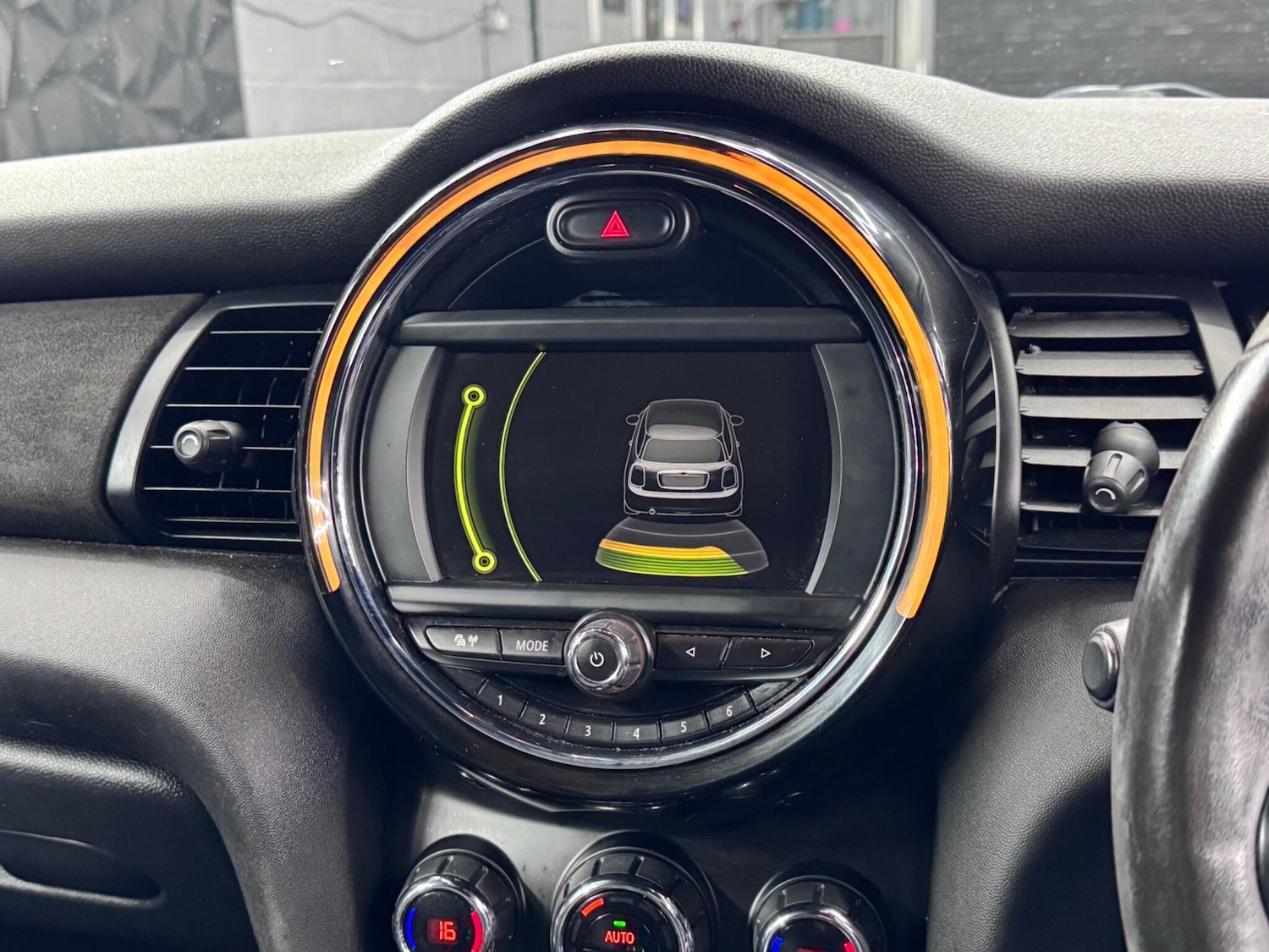 Used MINI Hatch 2016 for sale - 76377770: Photo 32