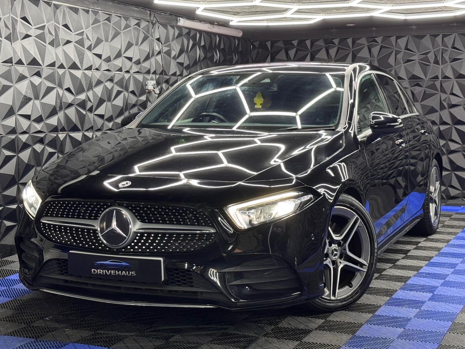 Used Mercedes-Benz A-Class for sale - 77709665: Photo 3