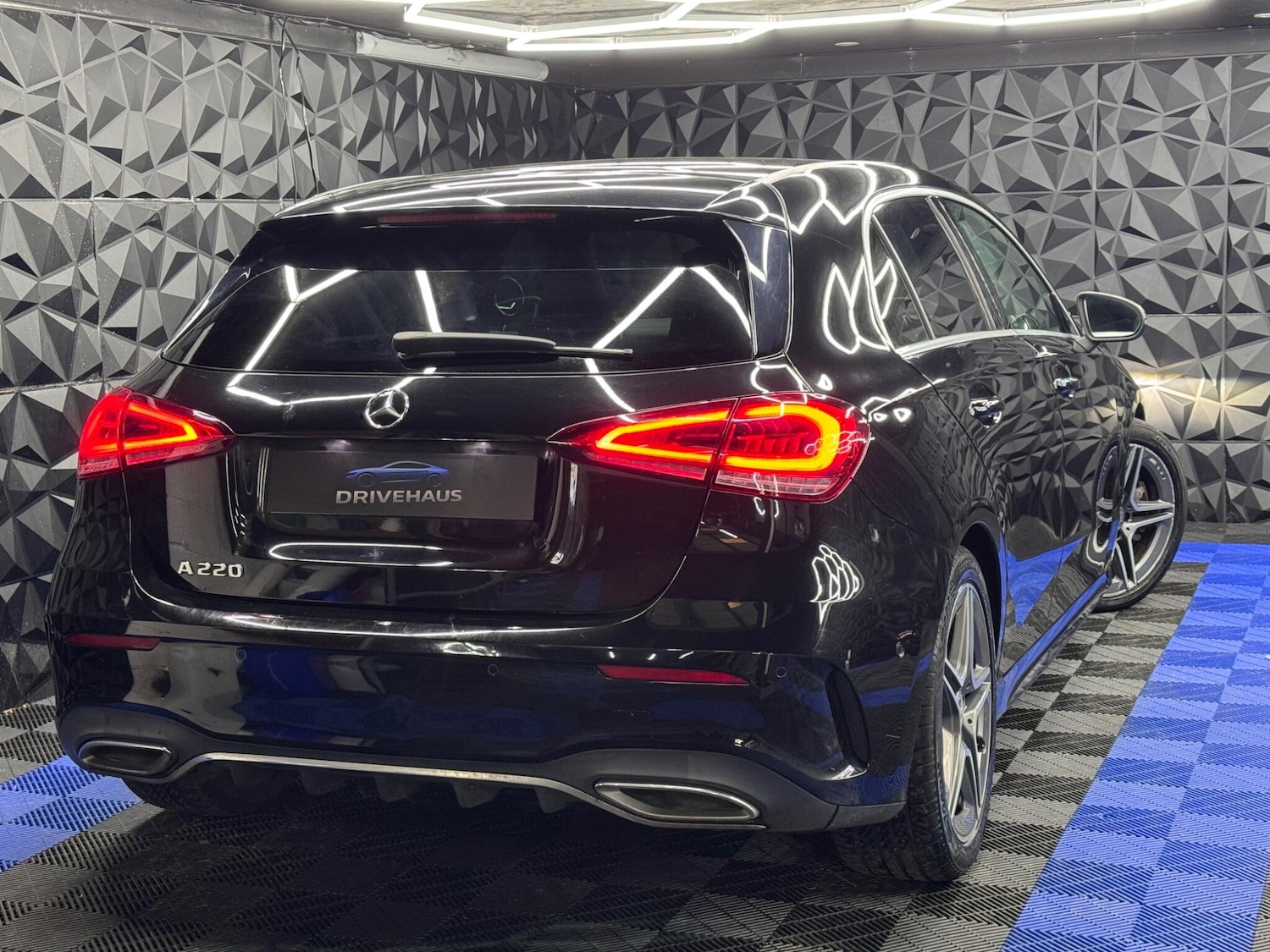 Used Mercedes-Benz A-Class for sale - 77709665: Photo 4