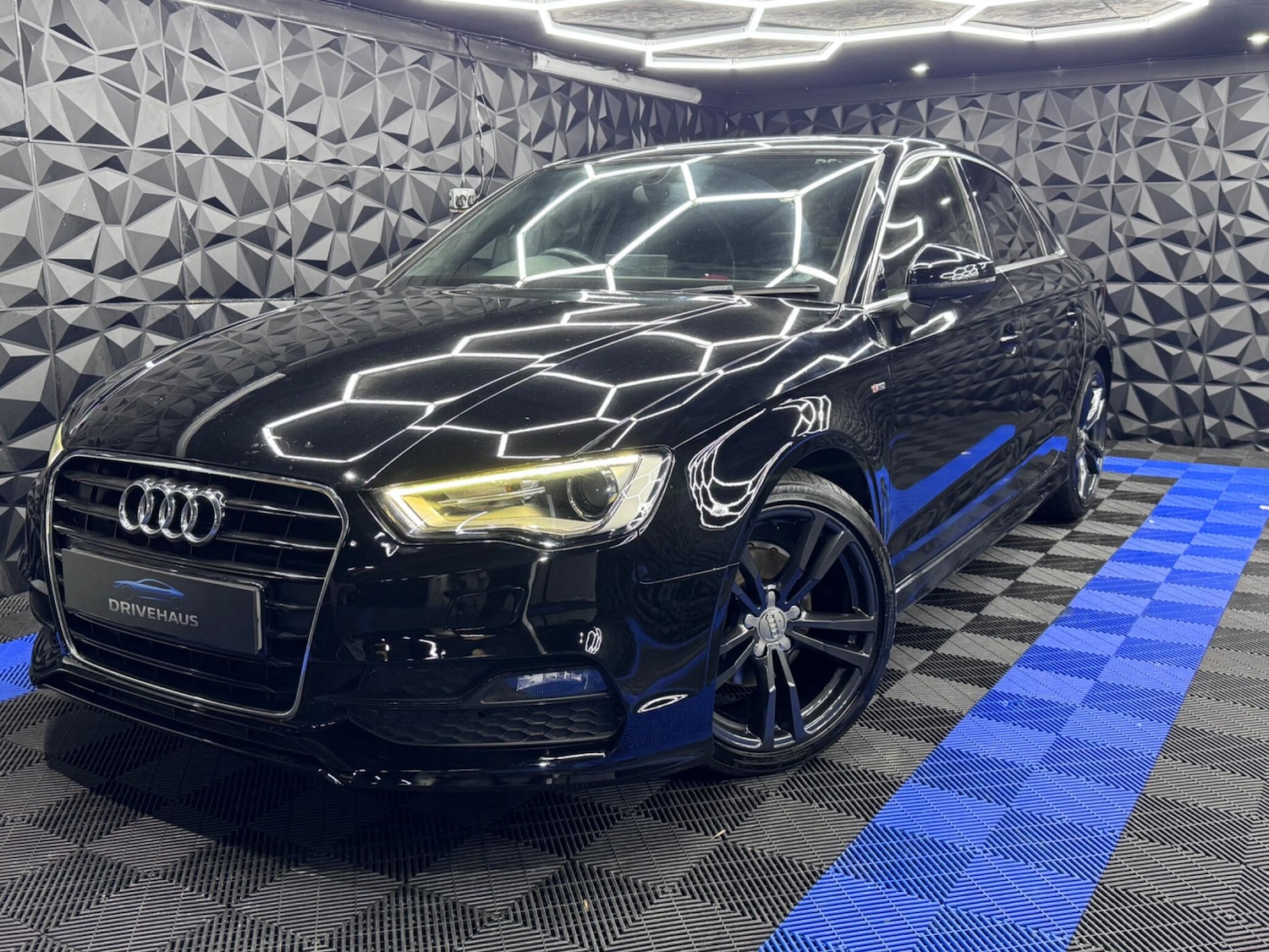 Used Audi A3 2014 for sale - 76597341: Photo 13