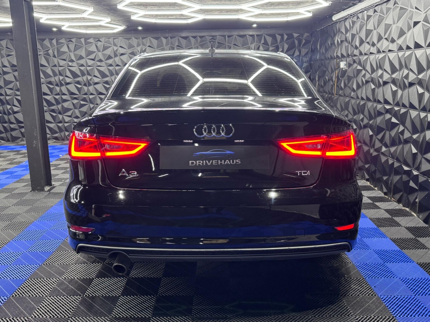 Used Audi A3 2014 for sale - 76597341: Photo 17