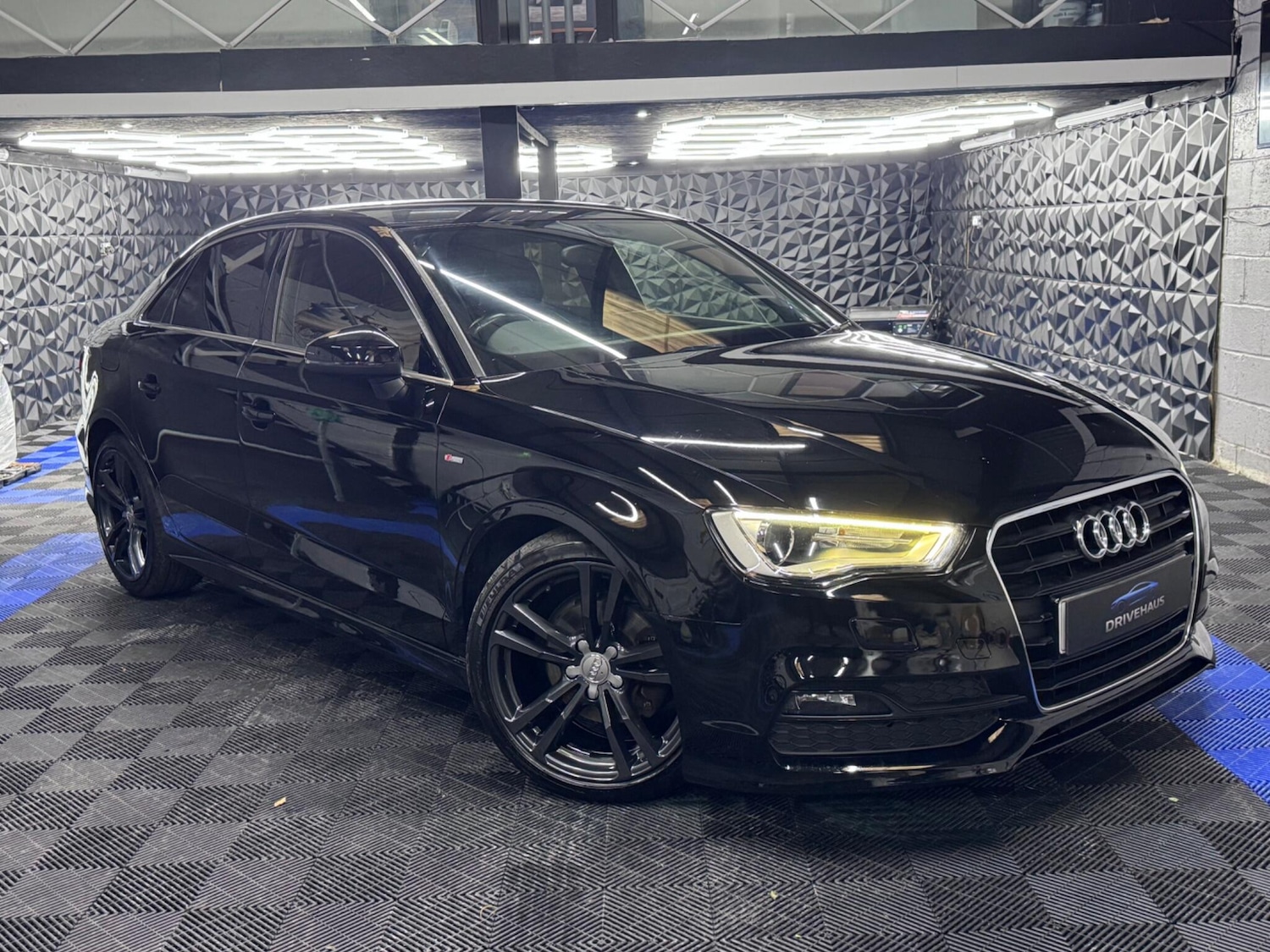 Used Audi A3 2014 for sale - 76597341: Photo 6