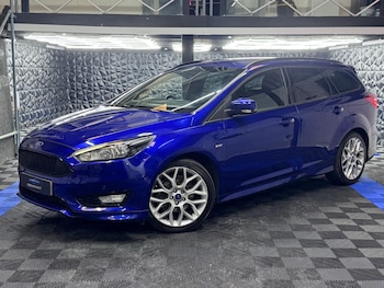 Used Ford Focus 2017 for sale - 76512379: Photo