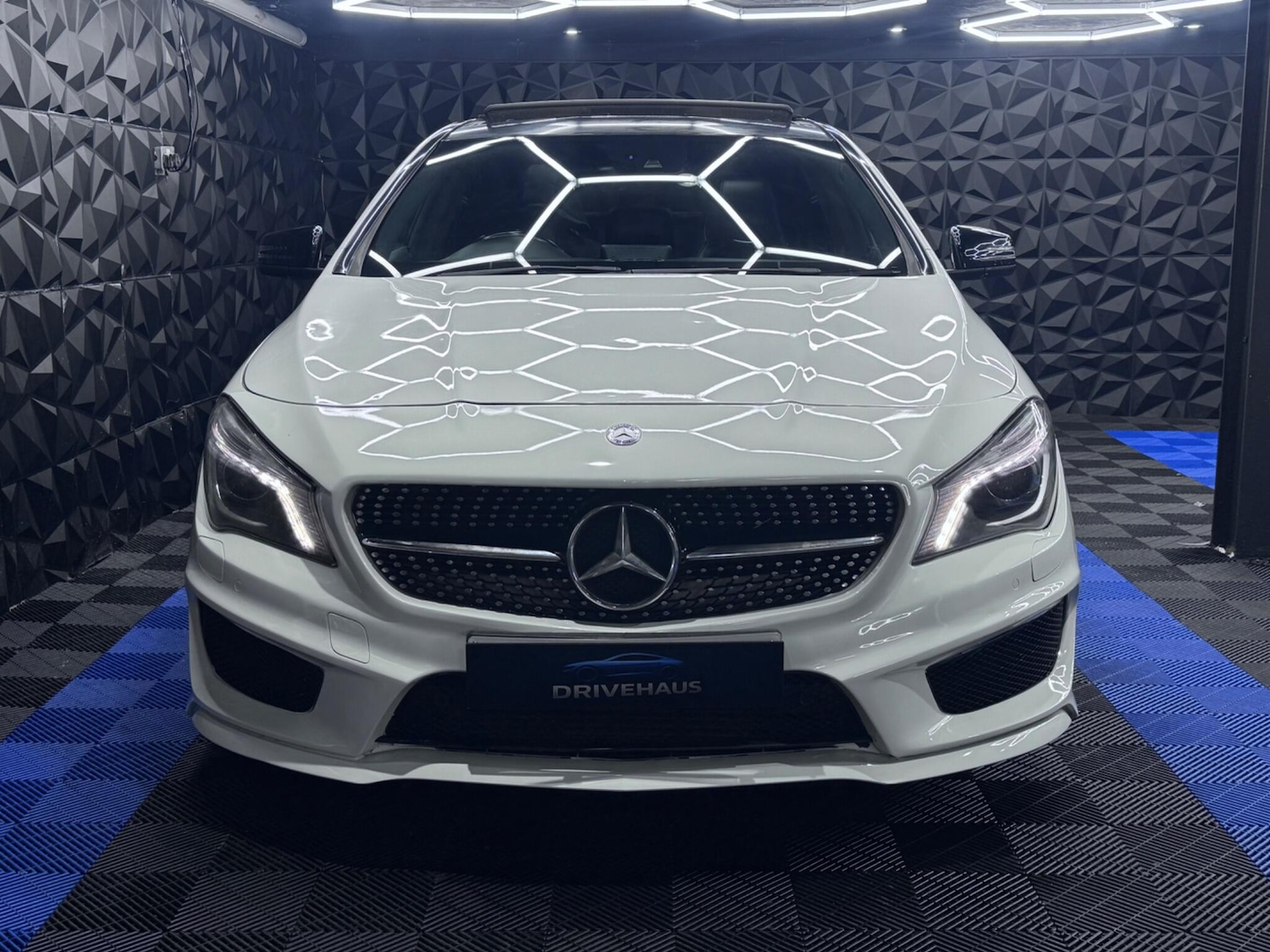 Used Mercedes-Benz CLA 2013 for sale - 76886412: Photo 10