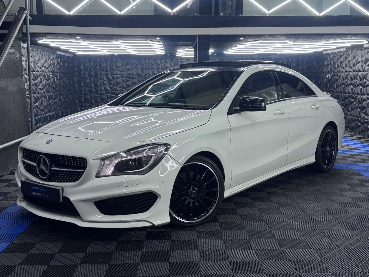 Used Mercedes-Benz CLA 2013 for sale - 76886412: Photo 11