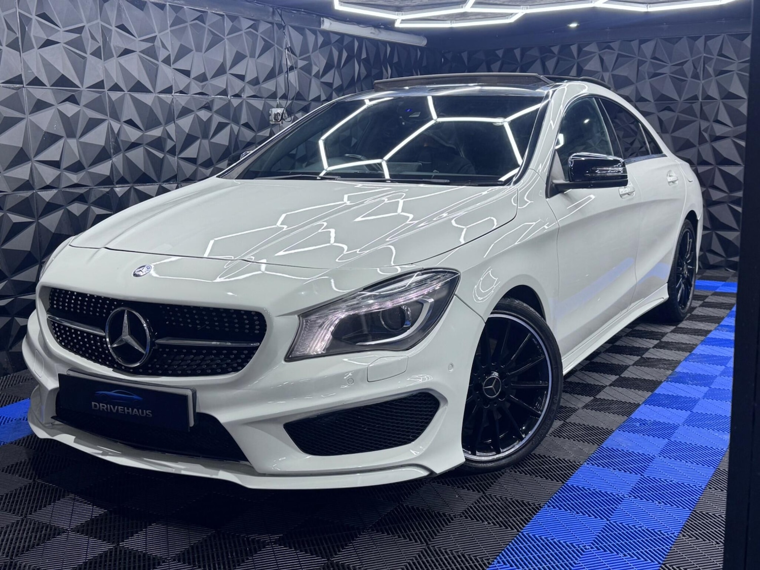 Used Mercedes-Benz CLA 2013 for sale - 76886412: Photo 12