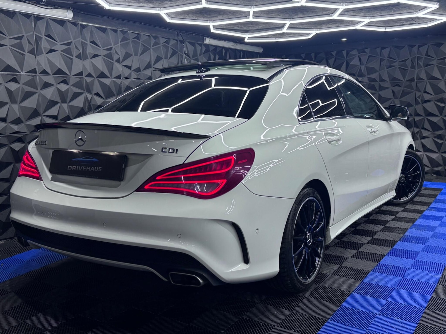 Used Mercedes-Benz CLA 2013 for sale - 76886412: Photo 24