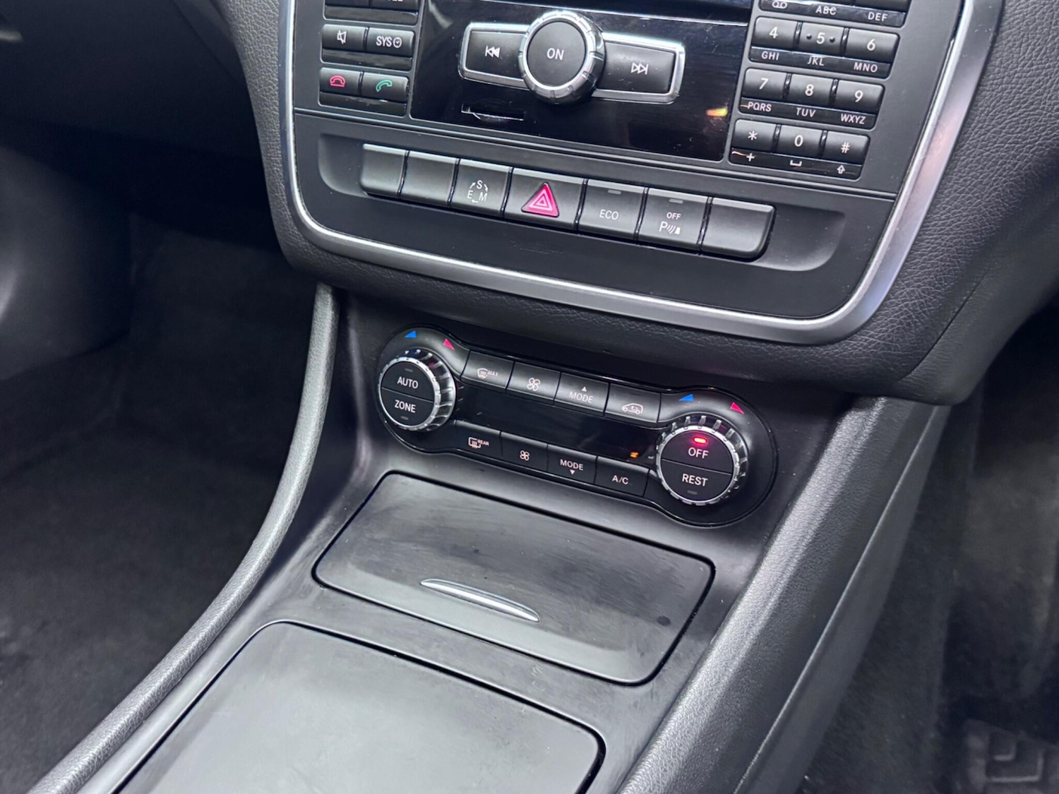 Used Mercedes-Benz CLA 2013 for sale - 76886412: Photo 38