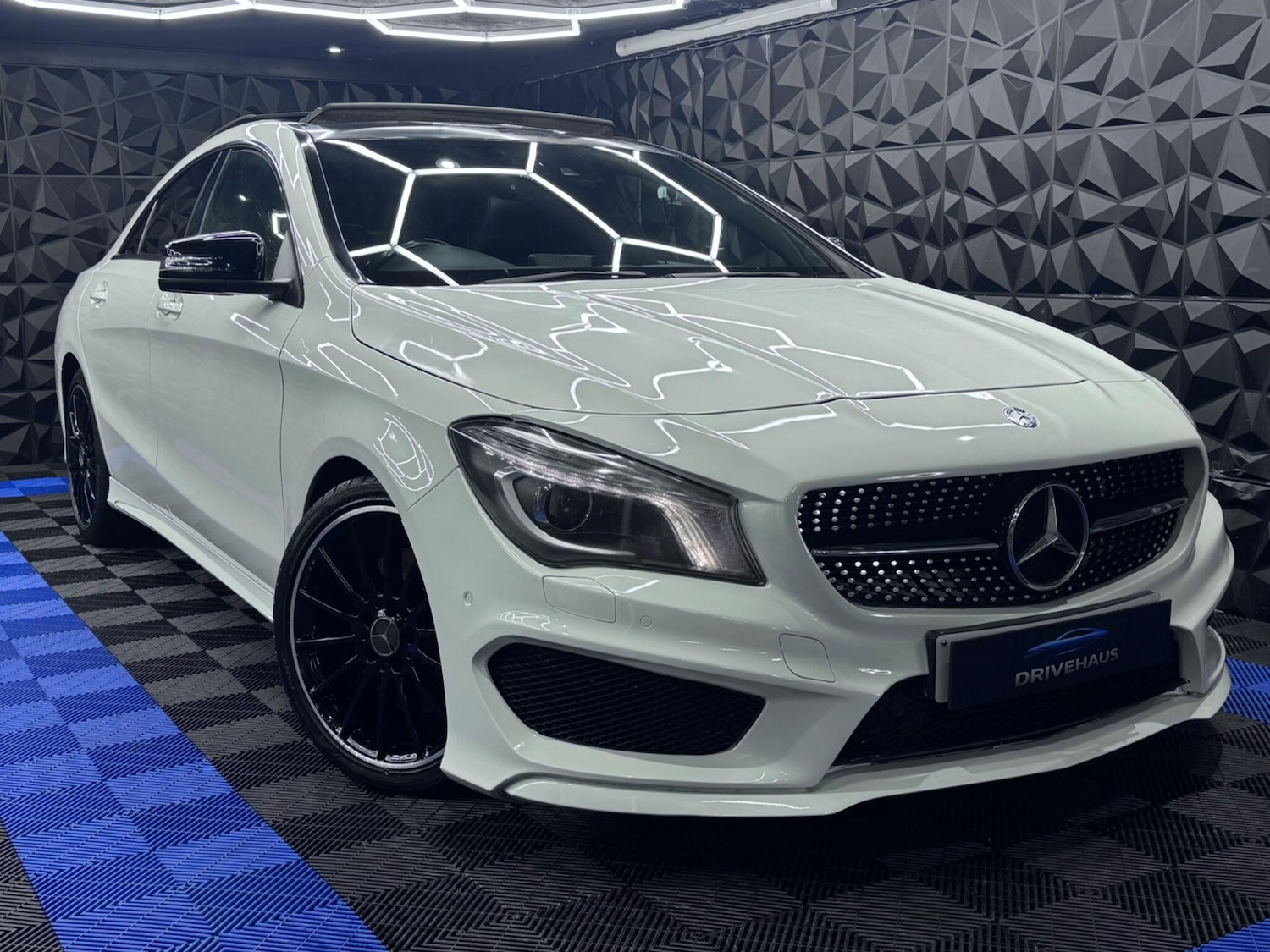 Used Mercedes-Benz CLA 2013 for sale - 76886412: Photo 5