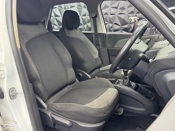 Used Citroen C4 Picasso 2014 for sale - 75493888: Photo 18