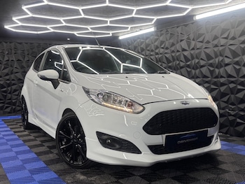 Used Ford Fiesta 2013 for sale - 77672045: Photo