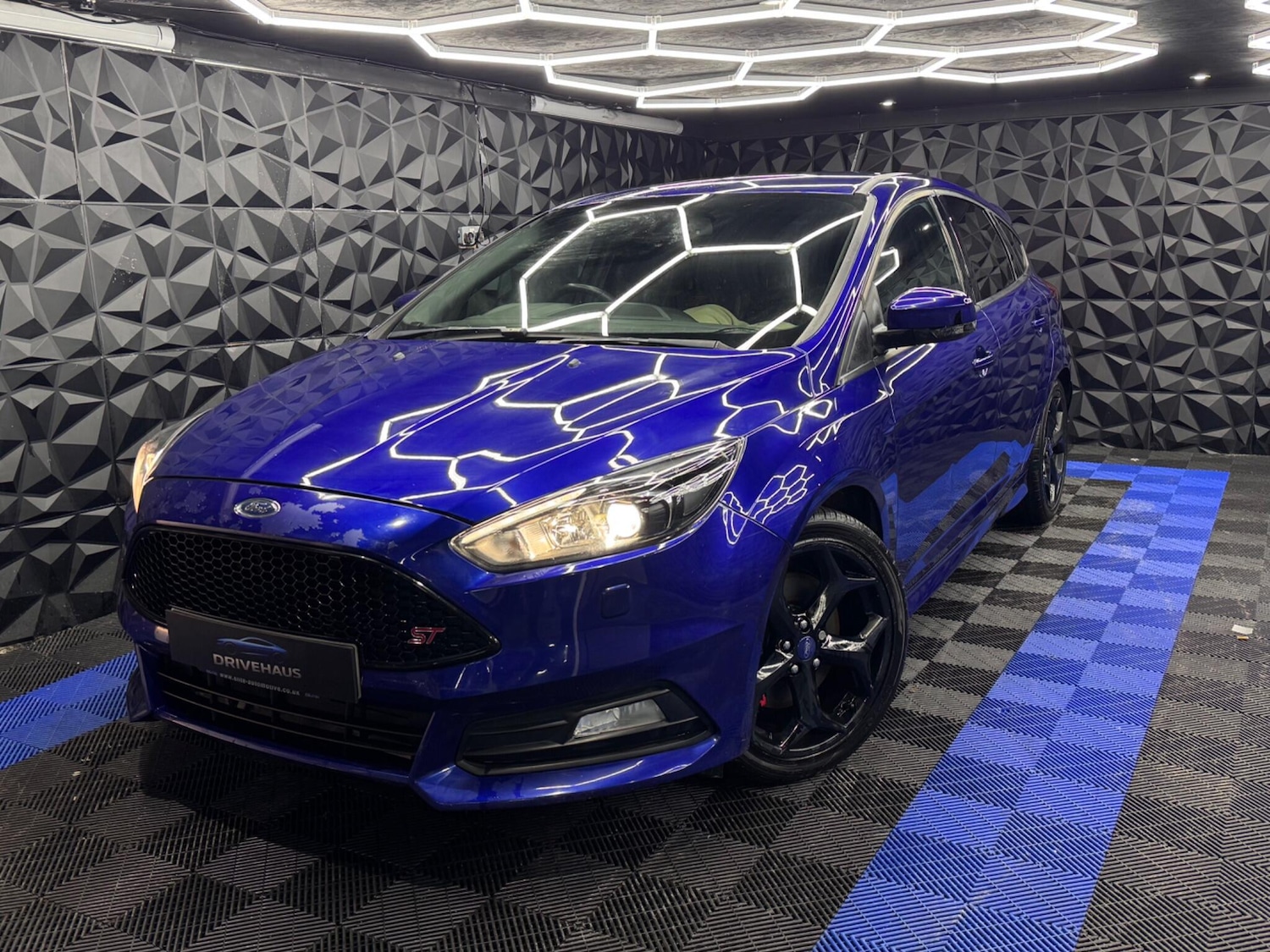 Used Ford Focus 2016 for sale - 77290917: Photo 11