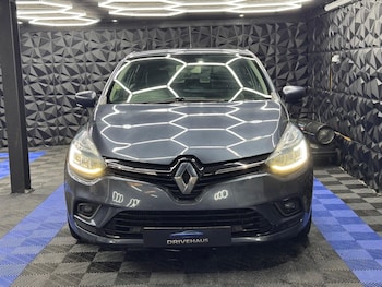 Used Renault Clio 2018 for sale - 78347173: Photo