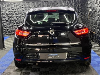 Used Renault Clio 2017 for sale - 78301209: Photo