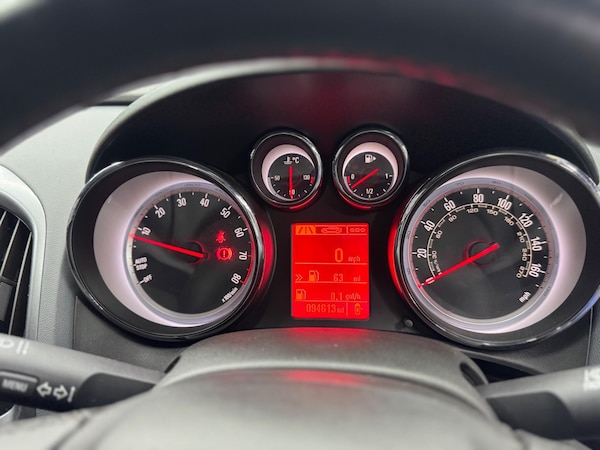 Used Vauxhall Astra GTC 2015 for sale - 76095093: Photo 31