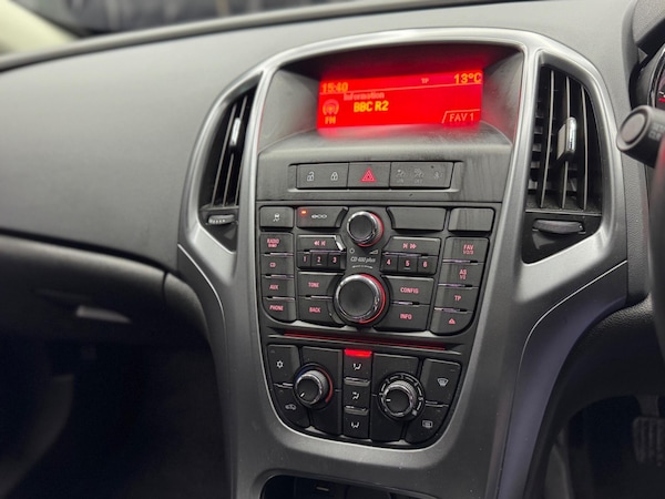 Used Vauxhall Astra GTC 2015 for sale - 76095093: Photo 37