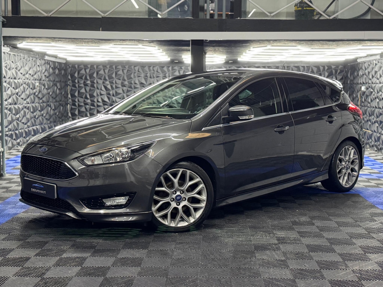 Used Ford Focus 2015 for sale - 77291073: Photo 13