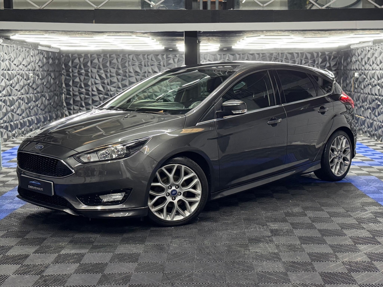 Used Ford Focus 2015 for sale - 77291073: Photo 15