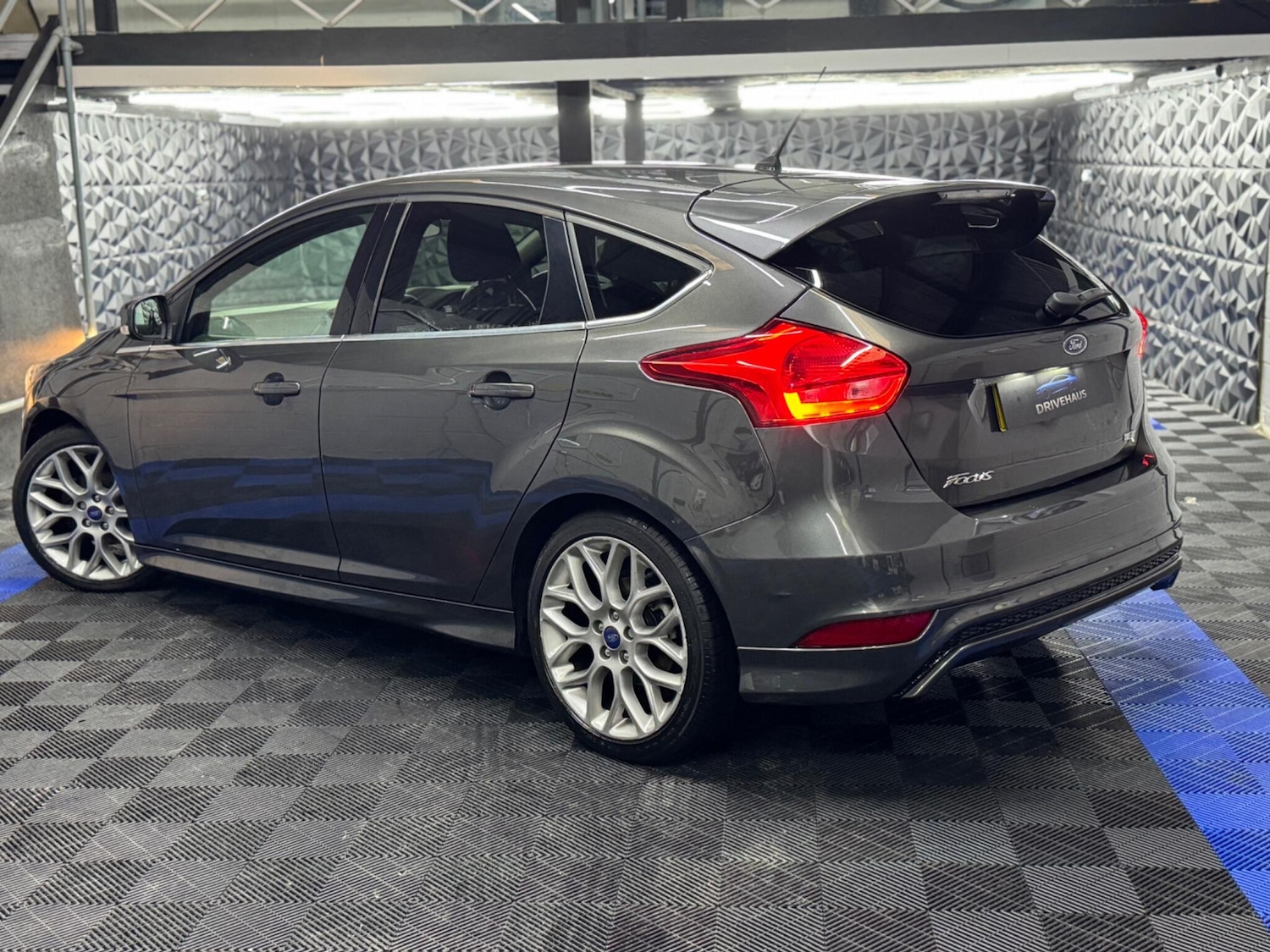 Used Ford Focus 2015 for sale - 77291073: Photo 17