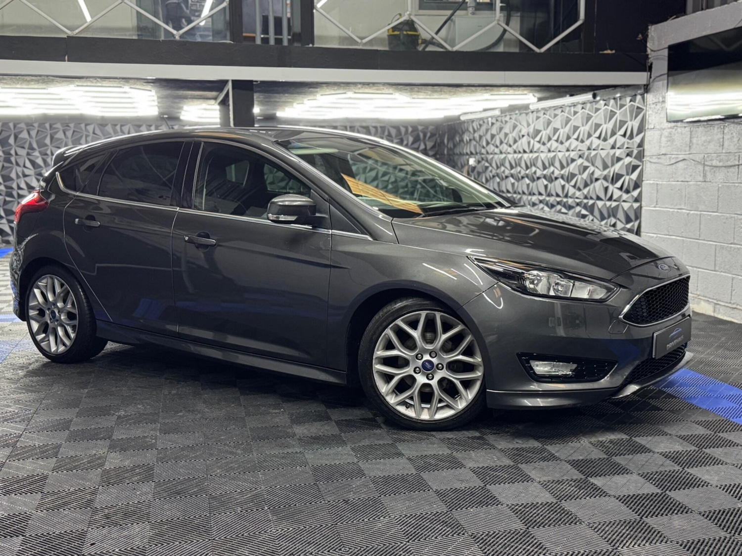 Used Ford Focus 2015 for sale - 77291073: Photo 6