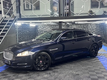 Used Jaguar XJ 2011 for sale - 76377248: Photo